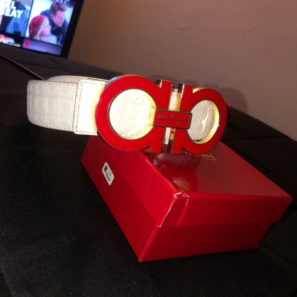 Salvatore Ferragamo belt